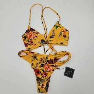 Zaful Bikini Set Yellow Floral Molded Cup Adjutable Tie Back Size Medium NEW